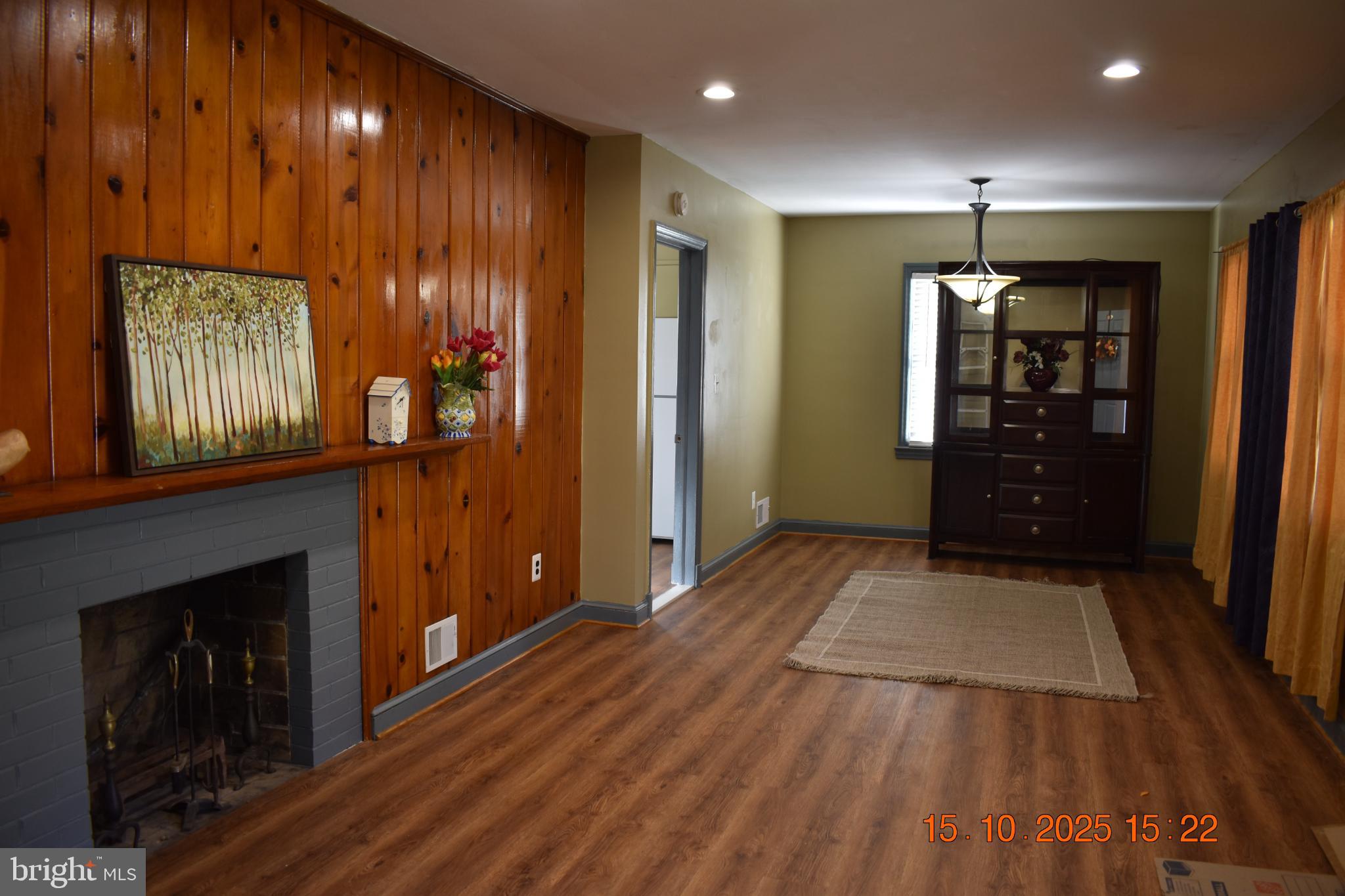 3425 Rutgers Street Hyattsville, MD 20783 - Photo 4 of 10 Cozy living space with warm wood accents.