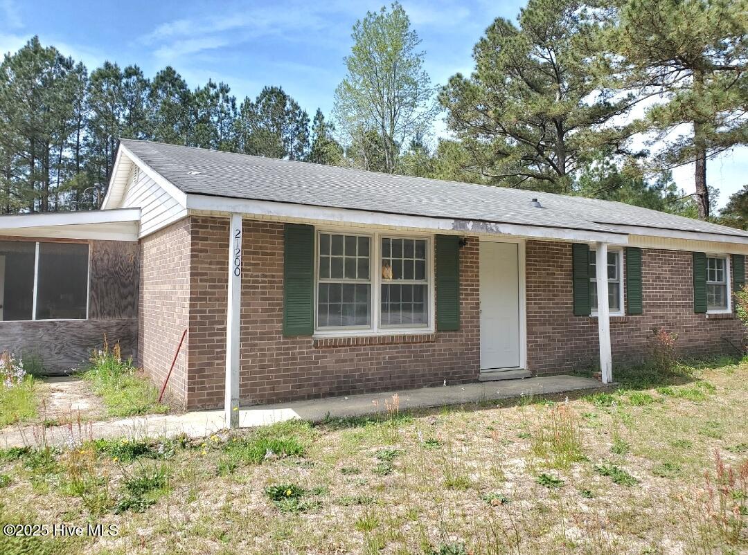 21200 Airbase Road Wagram, NC 28396 - Photo 1 of 5 FRONT VIEW