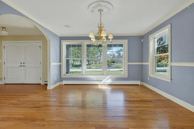 $999,500 | 96 Crestview Drive, South Portland, ME 04106