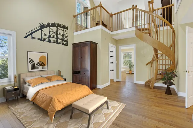 $999,500 | 96 Crestview Drive, South Portland, ME 04106