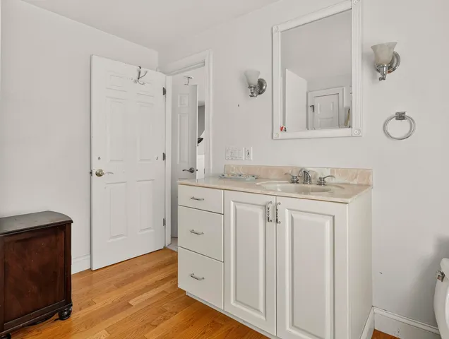 $999,500 | 96 Crestview Drive, South Portland, ME 04106