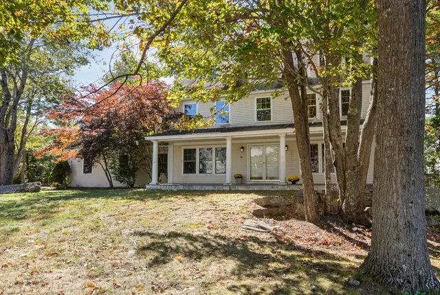 $999,500 | 96 Crestview Drive, South Portland, ME 04106