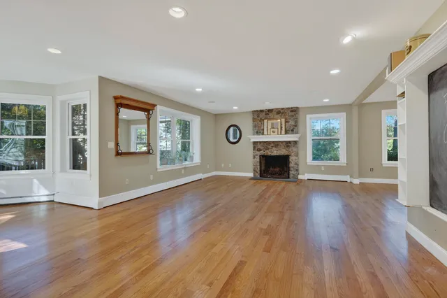 $999,500 | 96 Crestview Drive, South Portland, ME 04106