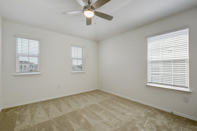 185 Azure Cove Kyle, TX 78640 - Photo 12 of 19