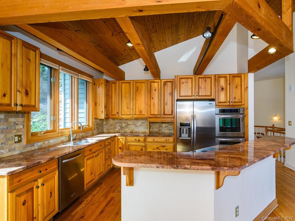 2000 Azalea Ridge Road Hendersonville, NC 28739 - Photo 3 of 24 Gallery Image 3