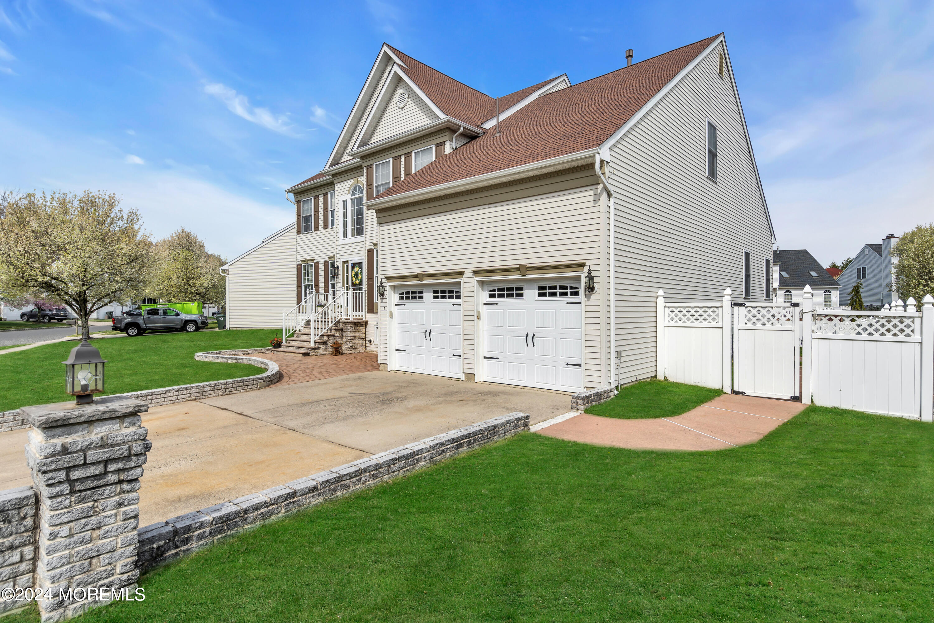 17 Gristmill Road Howell, NJ 07731 - Photo 18 of 71 005_dsc04705-1