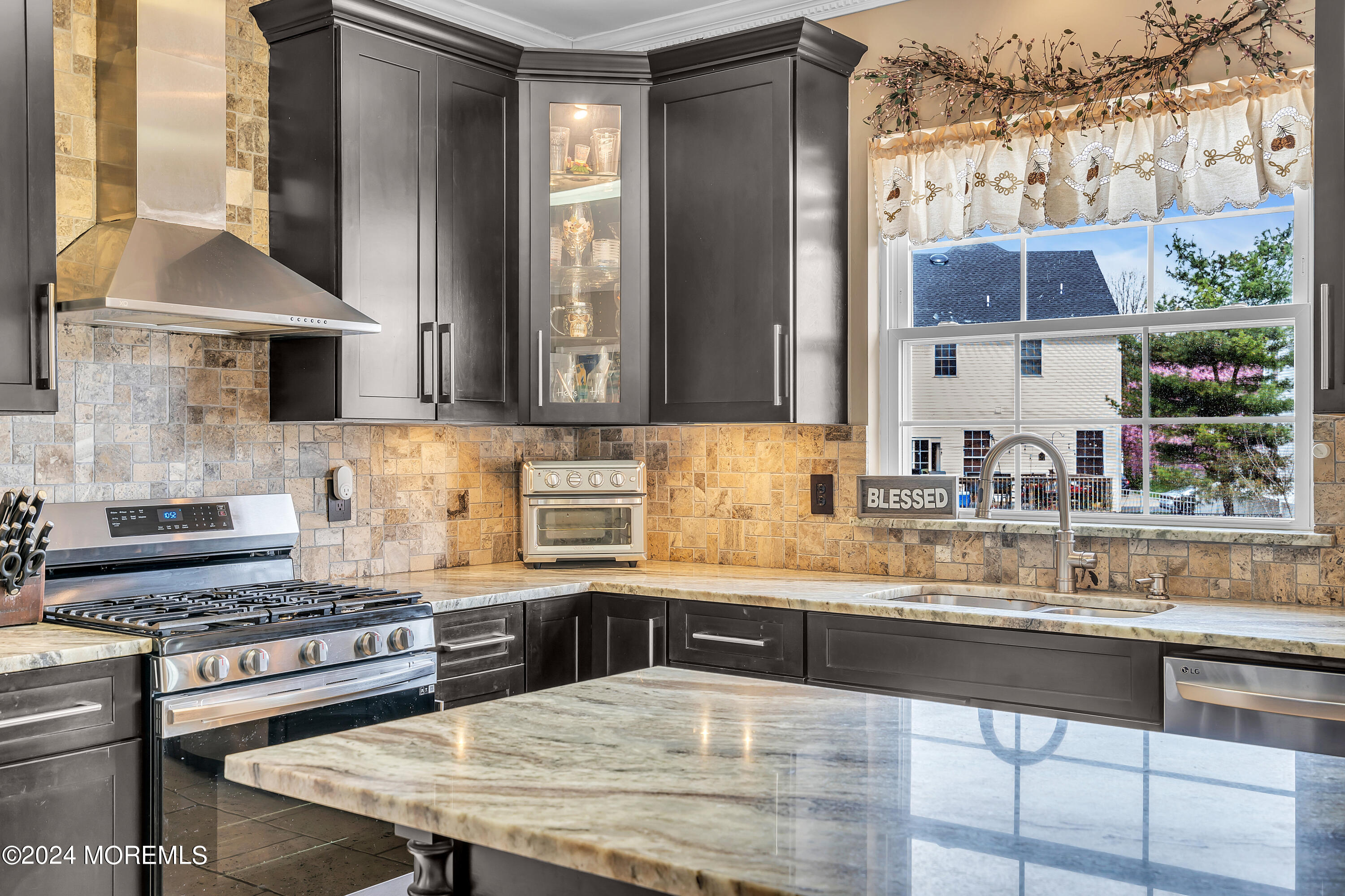 17 Gristmill Road Howell, NJ 07731 - Photo 28 of 71 029_dsc04780