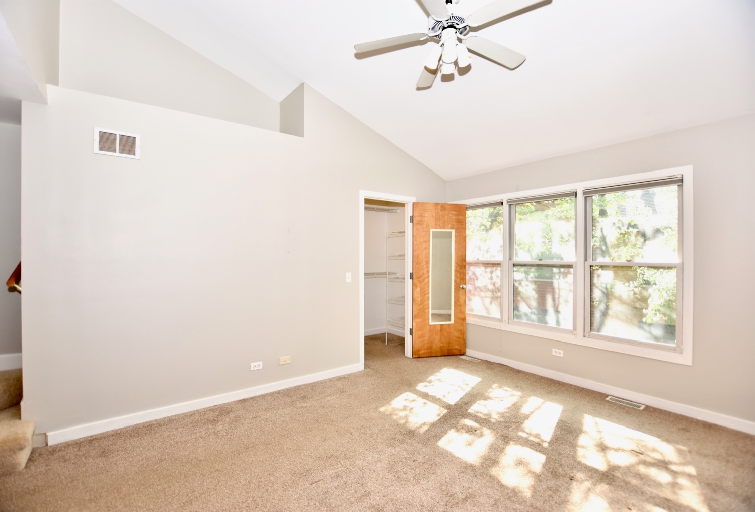 1801 West Diversey Parkway, Unit 18 Chicago, IL 60614 - Photo 20 of 32 a view of an empty room with a window