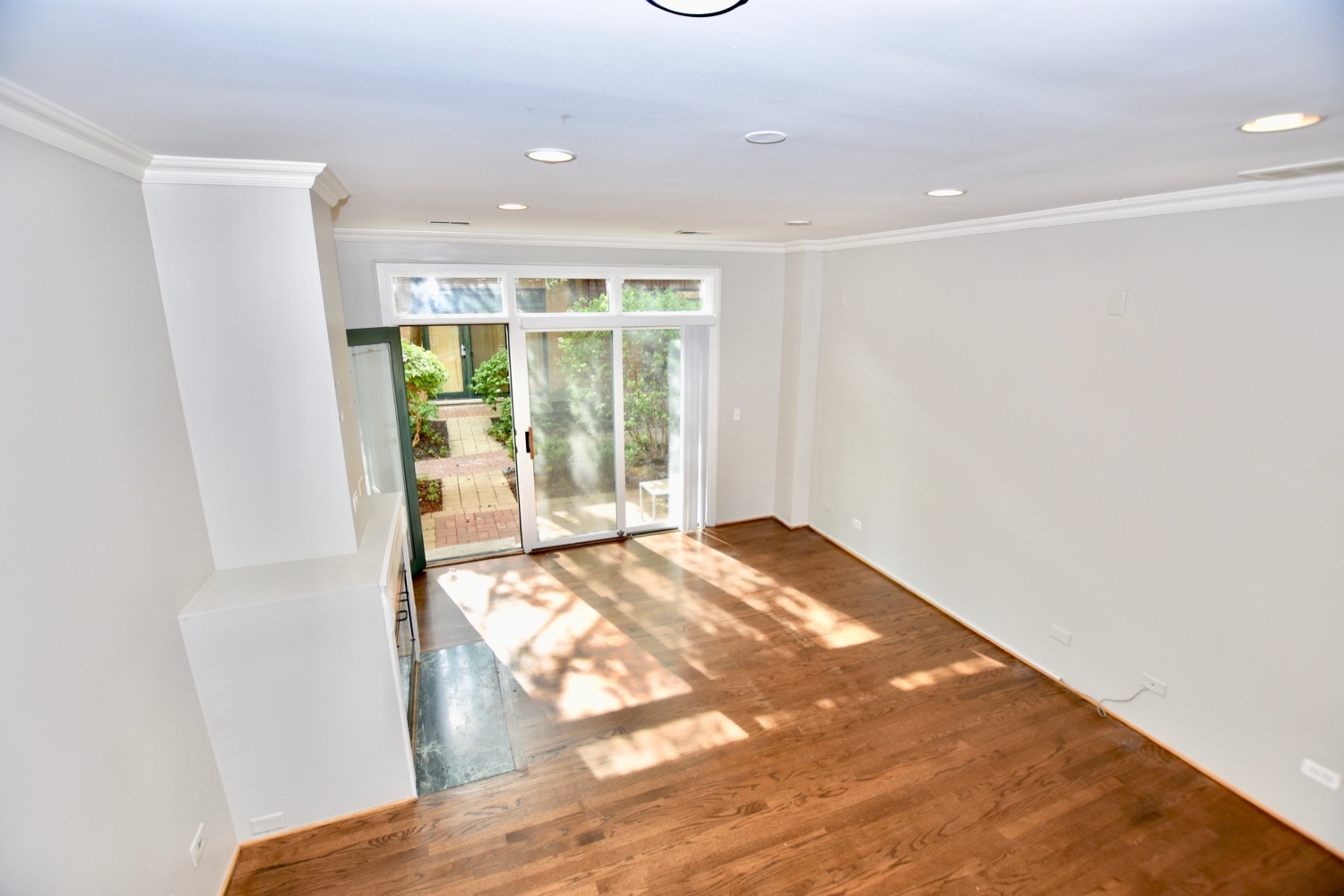 1801 West Diversey Parkway, Unit 18 Chicago, IL 60614 - Photo 26 of 32 a view of an empty room