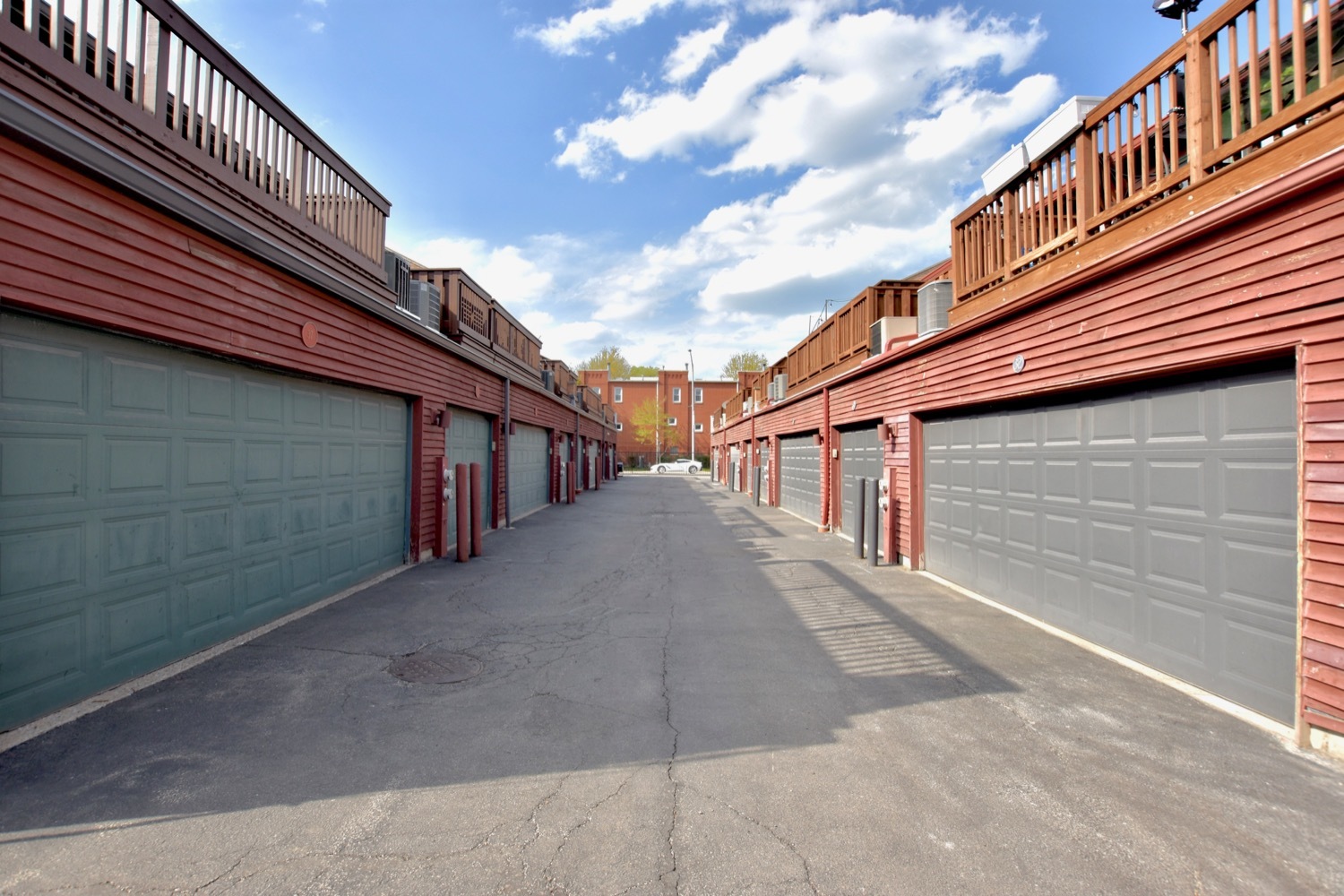 1801 West Diversey Parkway, Unit 18 Chicago, IL 60614 - Photo 29 of 32 a view of a house with a street