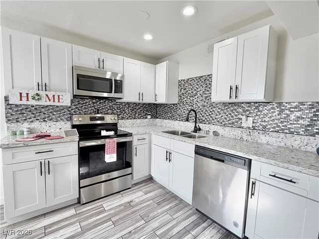 $1,300 | 3681 Melonies Drive, Unit 29, Las Vegas, NV 89103