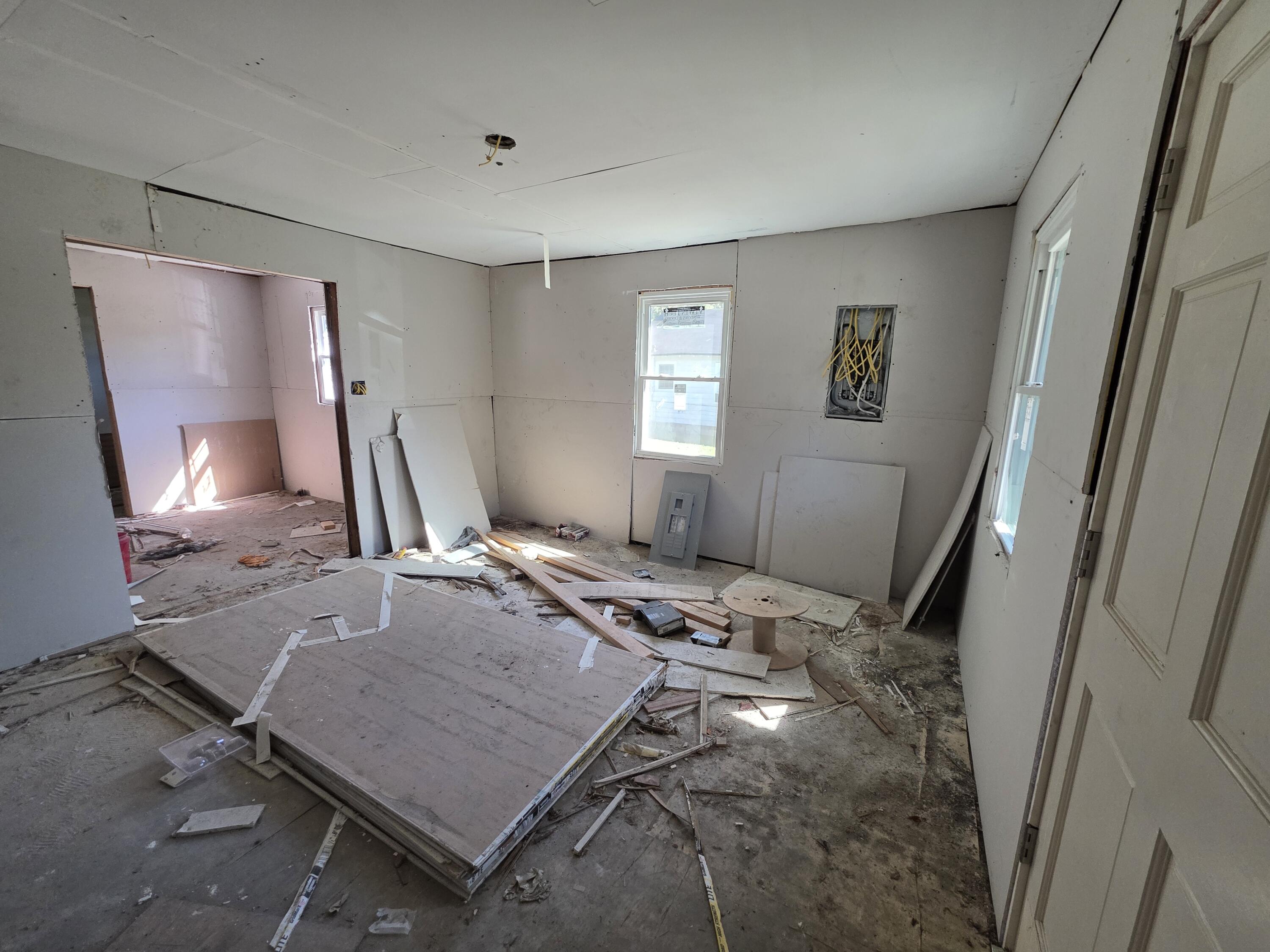 668 Maple Street Orangeburg, SC 29115 - Photo 6 of 18 20251031_132255