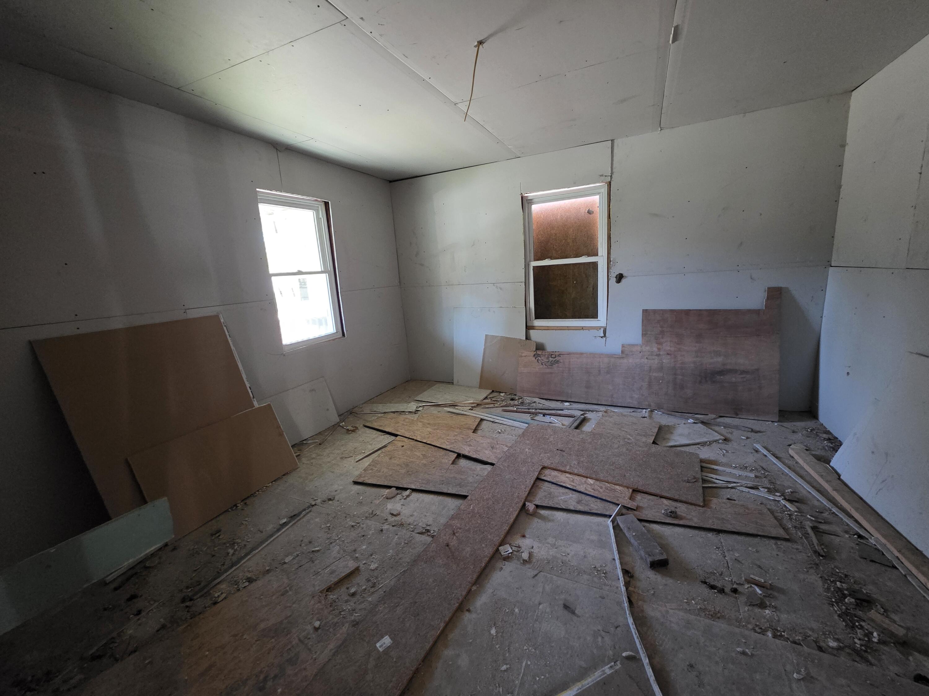 668 Maple Street Orangeburg, SC 29115 - Photo 10 of 18 20251031_132318