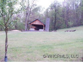 92-94 Grace Ridge Road Bakersville, NC 28705 - Photo 7 of 13 Gallery Image 7