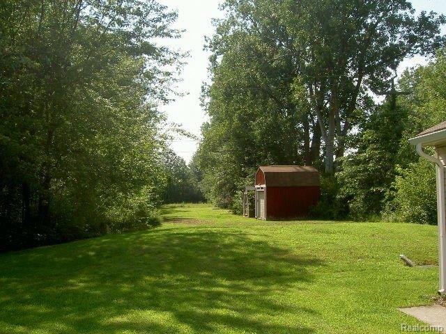 19780 Karr Road Belleville, MI 48111 - Photo 21 of 22 Backyard