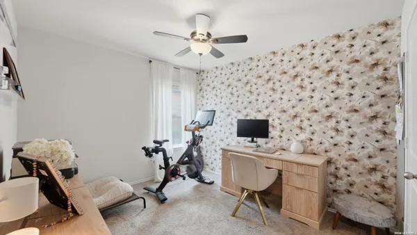$1,800 | 2913 Brogan Creek, New Braunfels, TX 78130