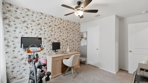 $1,800 | 2913 Brogan Creek, New Braunfels, TX 78130