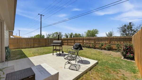 $1,800 | 2913 Brogan Creek, New Braunfels, TX 78130