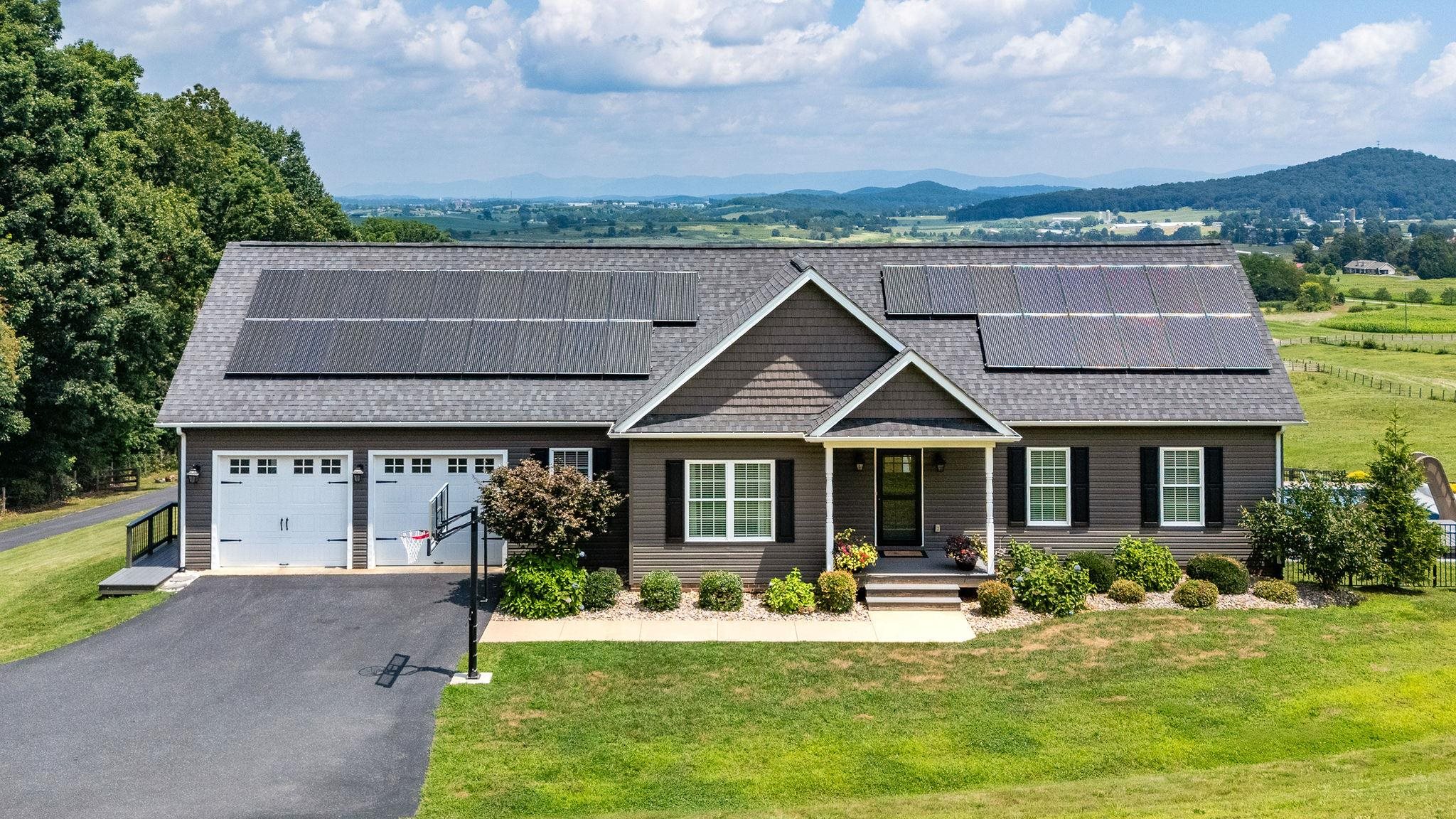 635 Churchmans Mill Road Stuarts Draft, VA 24477 - Photo 1 of 75 Gallery Image 1