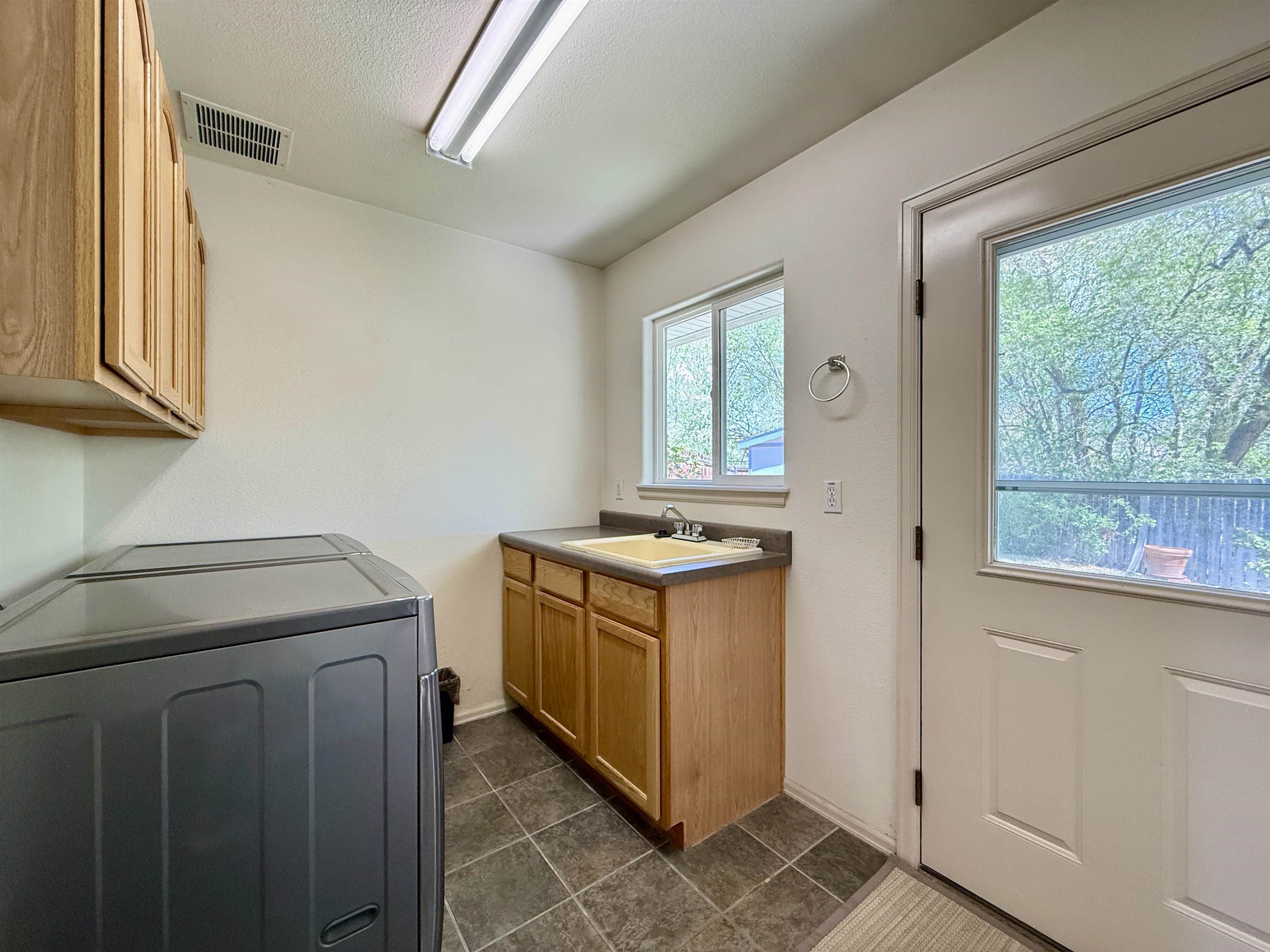 576 31 Road Grand Junction, CO 81504 - Photo 9 of 30