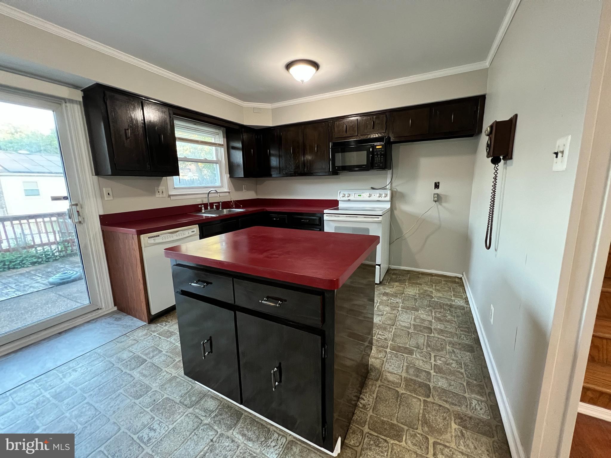 5109 Leeward Road Bensalem, PA 19020 - Photo 9 of 25 Gallery Image 9