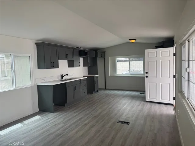 $159,900 | 715 West 220th Street, Unit 47, Torrance, CA 90502