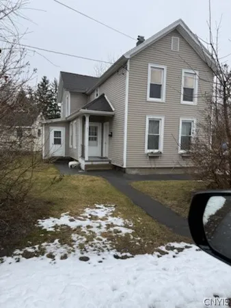 $1,250 | 173 Ely Street, Watertown, NY 13601