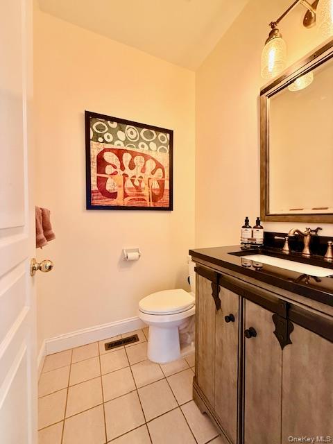 4 Broad Street Newburgh, NY 12550 - Photo 11 of 17 1st Floor Powder Room