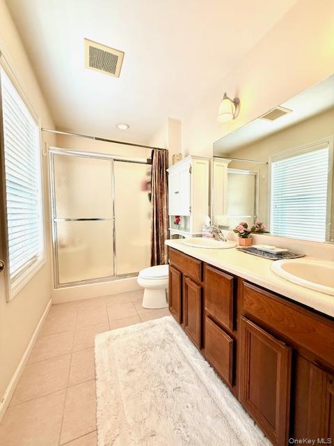 4 Broad Street Newburgh, NY 12550 - Photo 13 of 17 Master Bedroom On Suite Bathroom