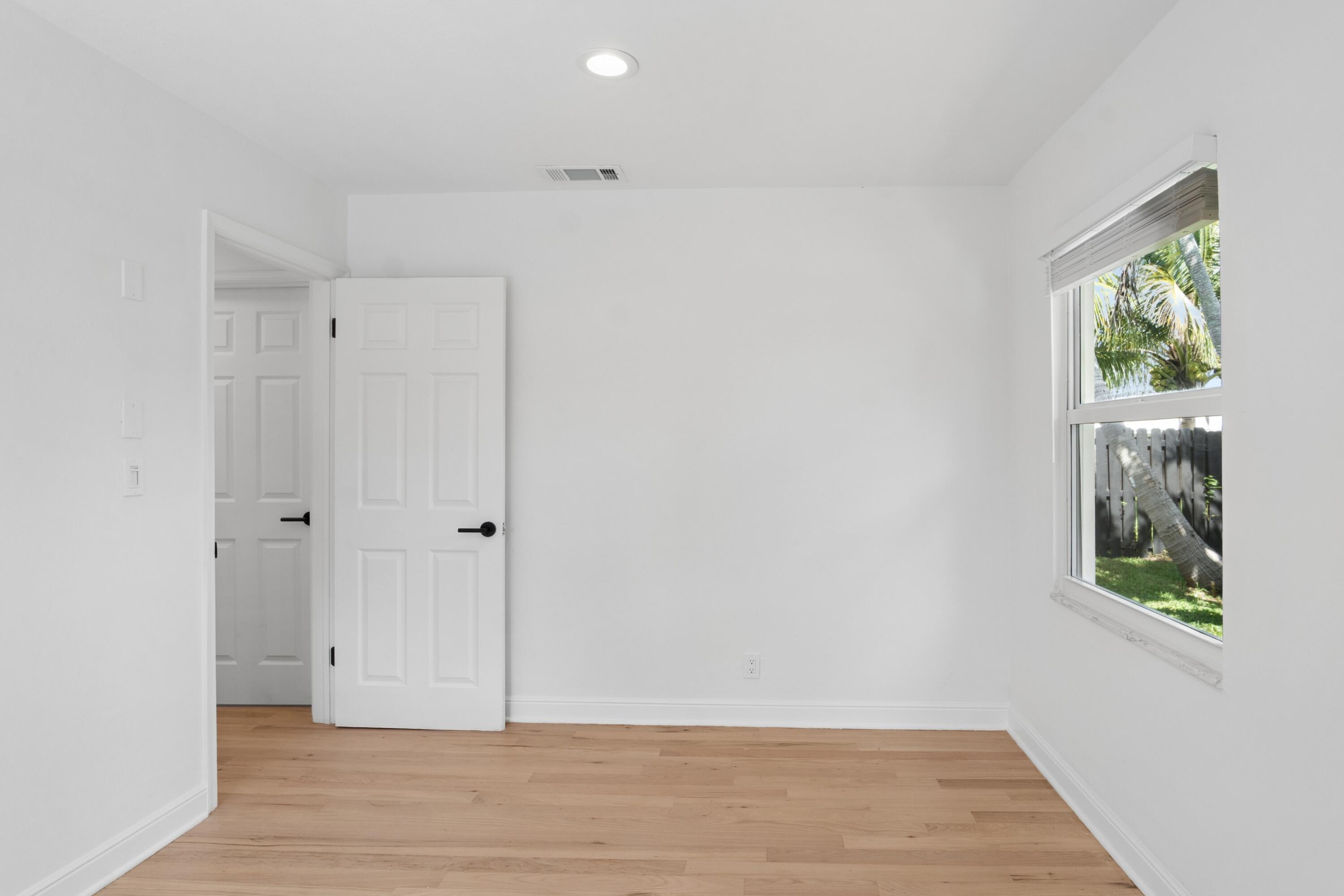 1551 Southwest 10th Street Boca Raton, FL 33486 - Photo 31 of 42 4JS08961