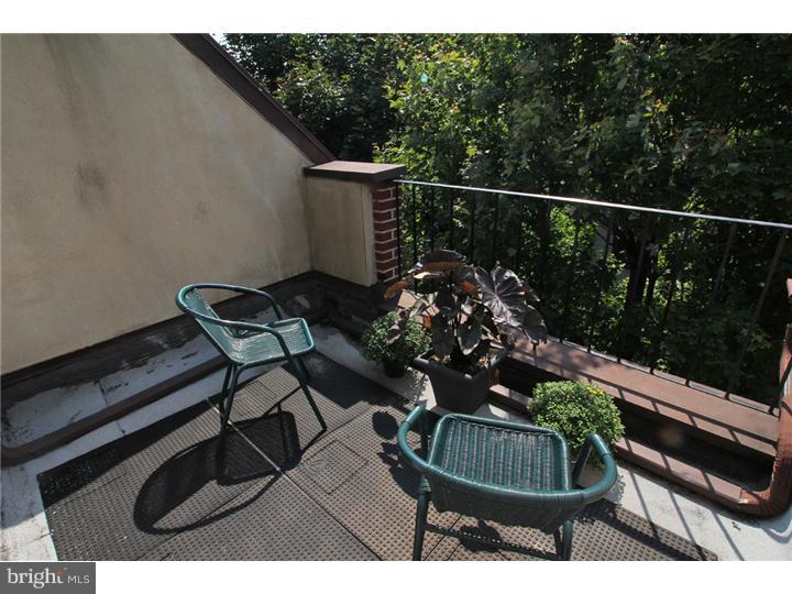 411 Brown Street, Unit R Philadelphia, PA 19123 - Photo 14 of 17