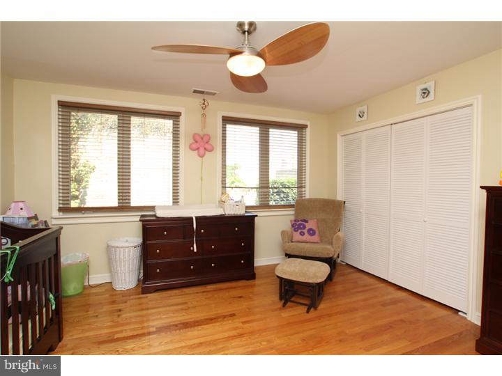 411 Brown Street, Unit R Philadelphia, PA 19123 - Photo 10 of 17