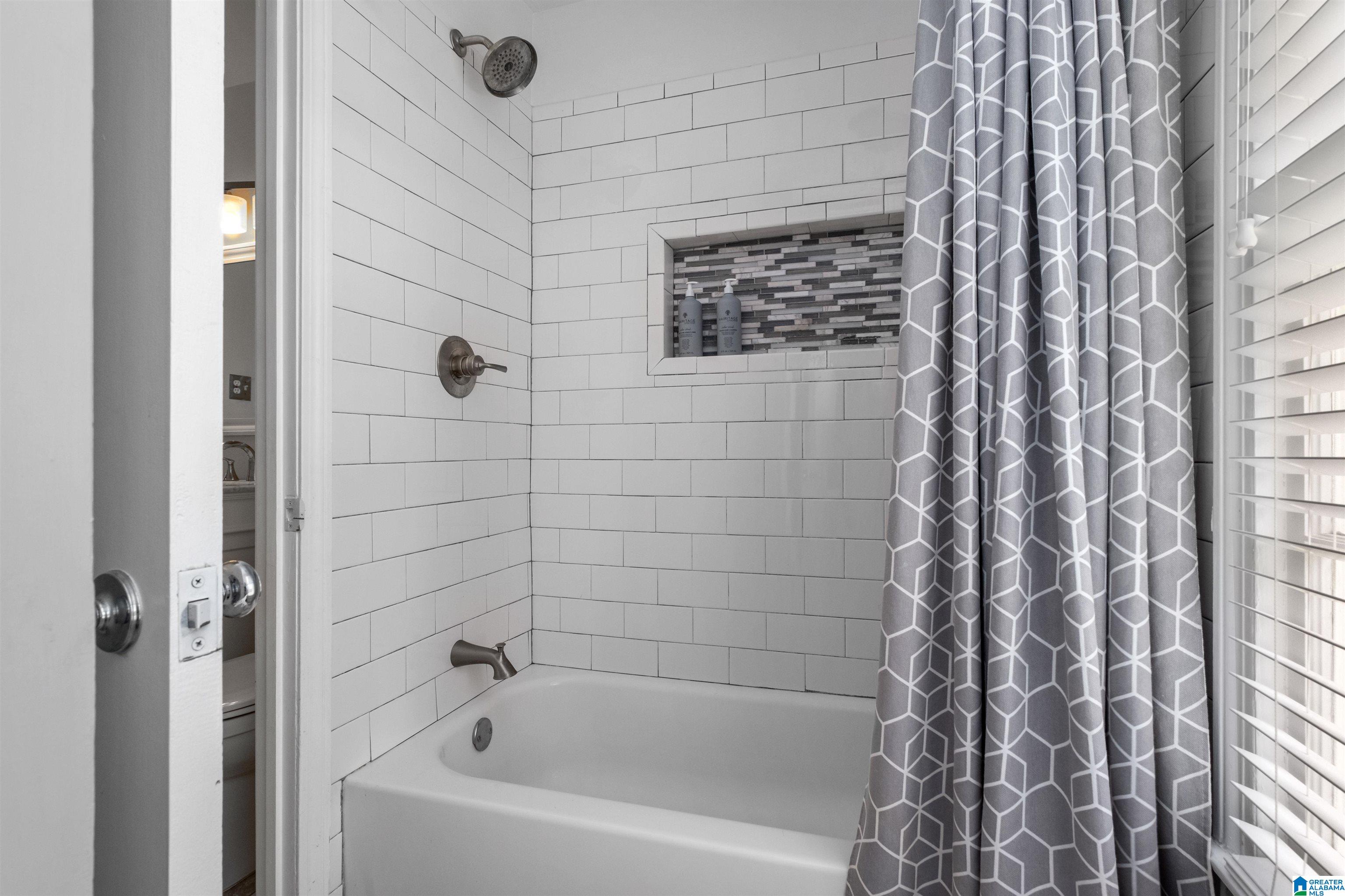 3732 Spring Valley Road Birmingham, AL 35223 - Photo 22 of 38