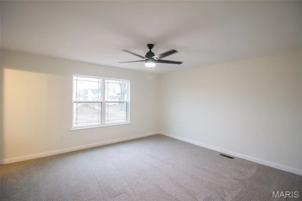 $339,900 | 6 Steele Drive, Granite City, IL 62040
