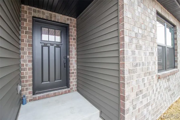 $339,900 | 6 Steele Drive, Granite City, IL 62040