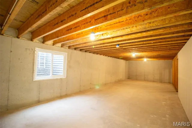 $339,900 | 6 Steele Drive, Granite City, IL 62040