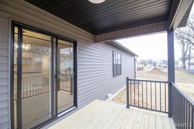 $339,900 | 6 Steele Drive, Granite City, IL 62040