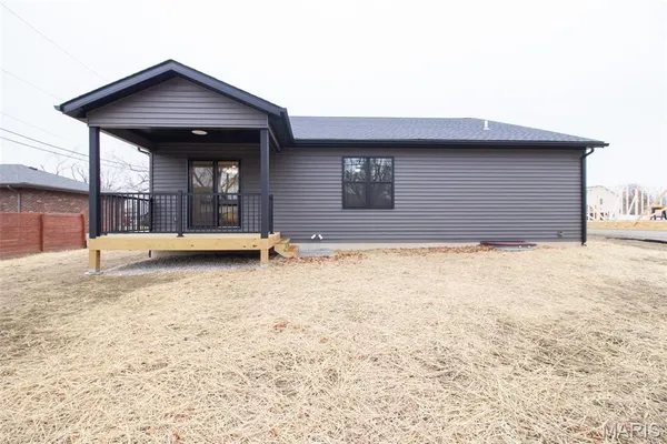 $339,900 | 6 Steele Drive, Granite City, IL 62040