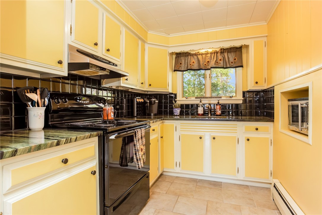 521 Knotty Oak Road Coventry, RI 02816 - Photo 10 of 30