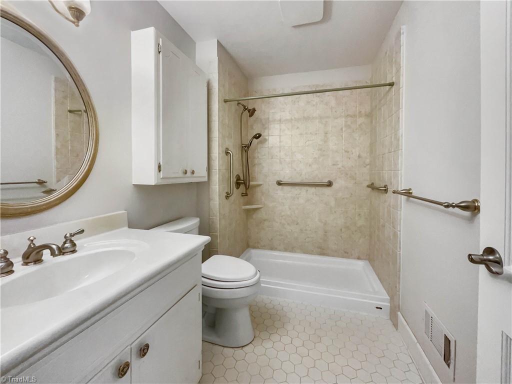 1416 Hobbs Road Greensboro, NC 27410 - Photo 18 of 24