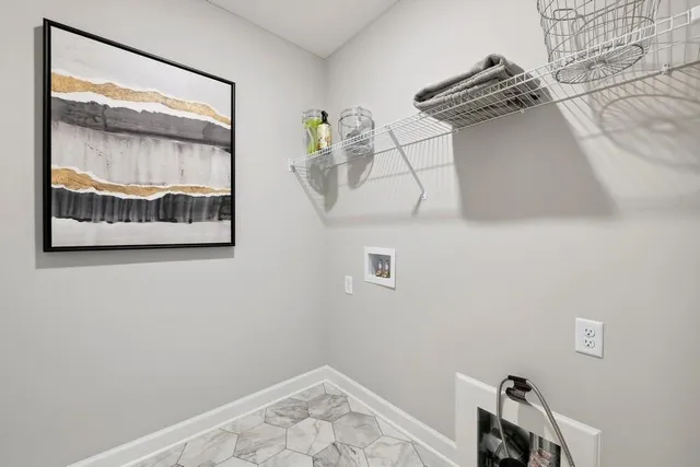 $432,785 | 215 HUNTINGTON Drive, Waconia, MN 55387