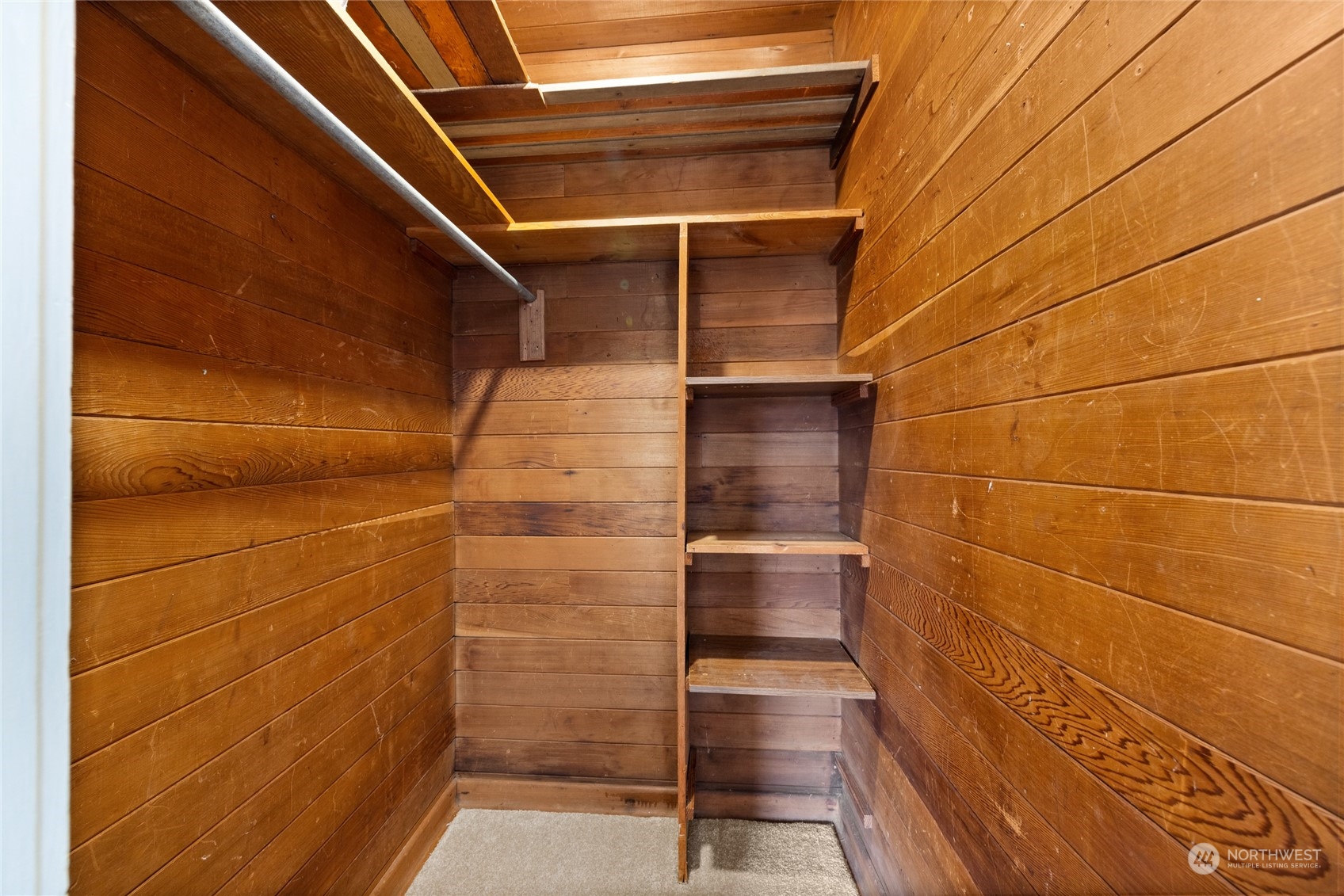 1136 Naval Avenue Bremerton, WA 98312 - Photo 12 of 34 a bathroom with a shower