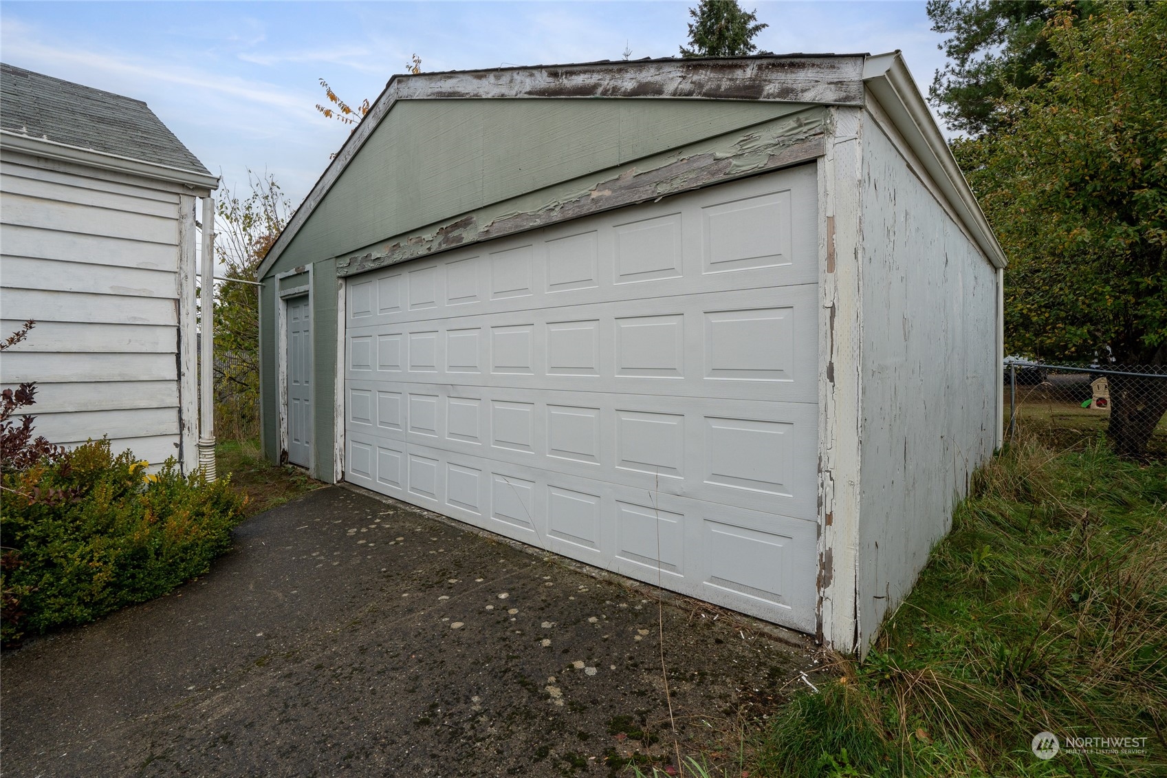 1136 Naval Avenue Bremerton, WA 98312 - Photo 30 of 34