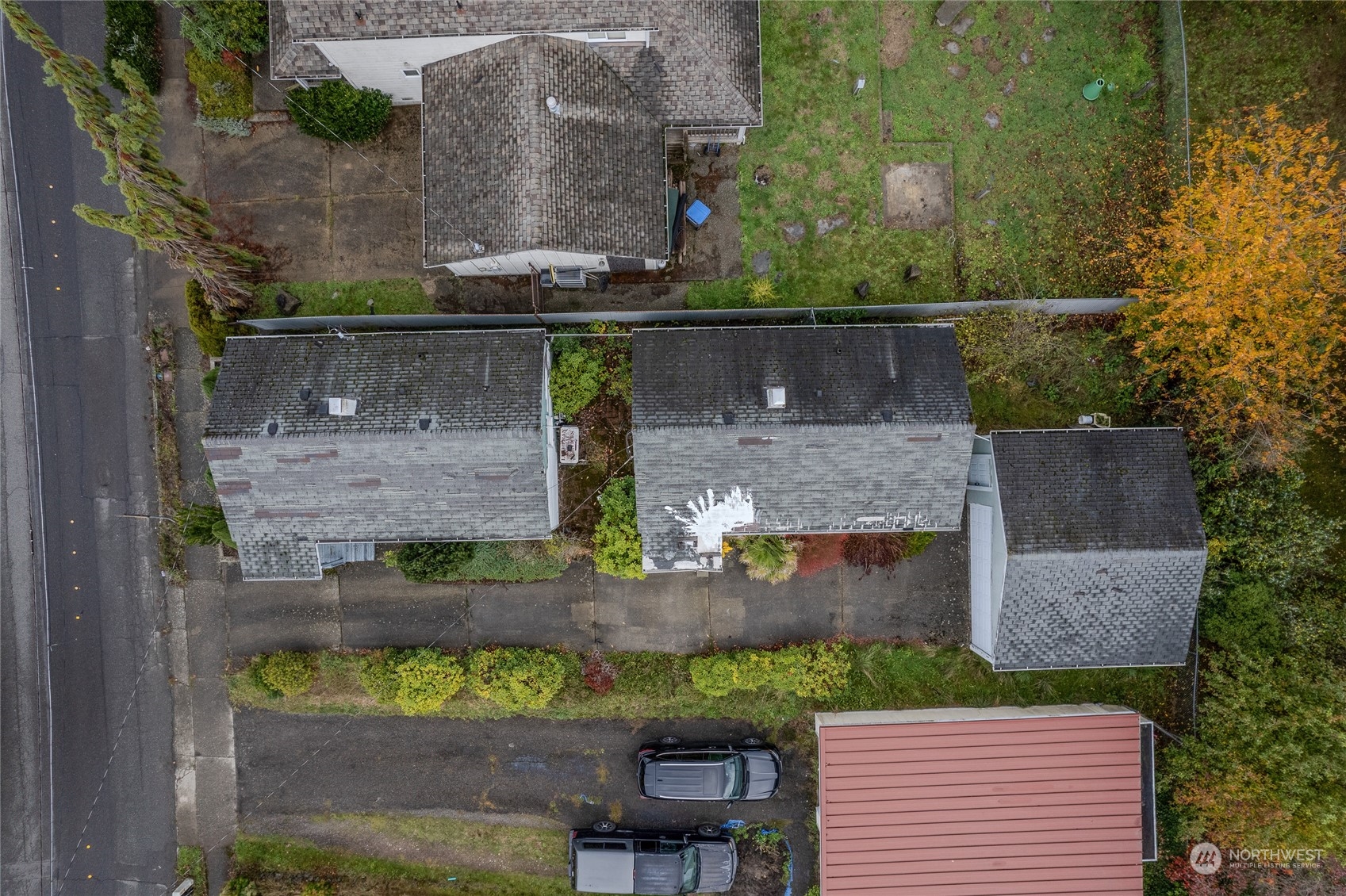 1136 Naval Avenue Bremerton, WA 98312 - Photo 31 of 34 an aerial view of a house with a yard