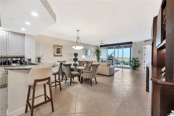 $6,900 | 23850 Via Italia Circle, Unit 404, Estero, FL 34134