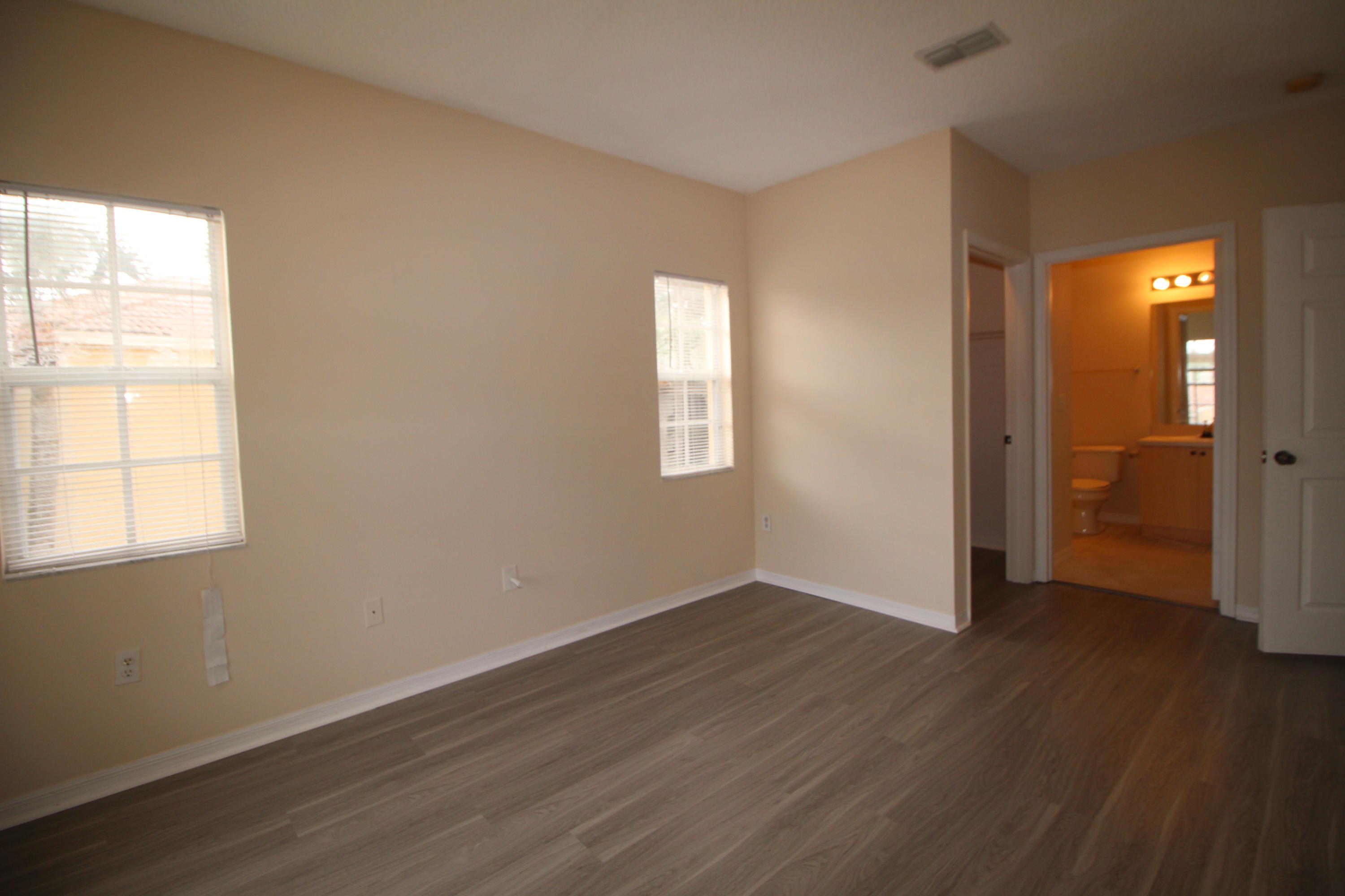 10360 Fox Trail Road South, Unit 1602 Royal Palm Beach, FL 33411 - Photo 12 of 17 IMG_1475