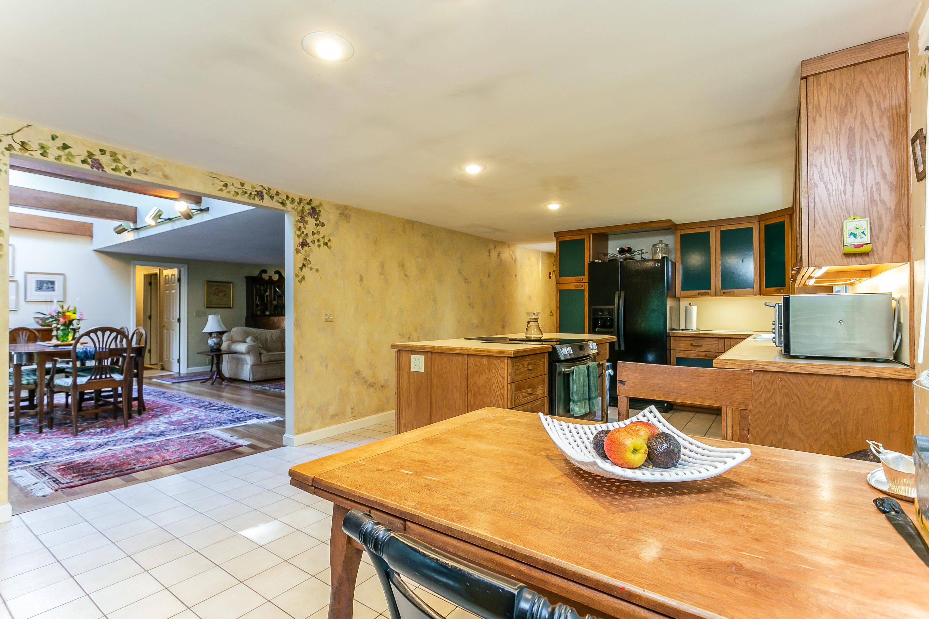 26 Shawme Road Sandwich, MA 02563 - Photo 9 of 29 009-photo--6440747