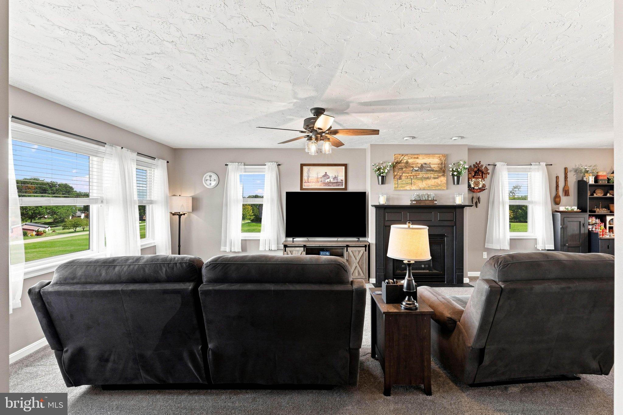 6414 Shutt Road Spring Grove, PA 17362 - Photo 11 of 66 Gallery Image 11