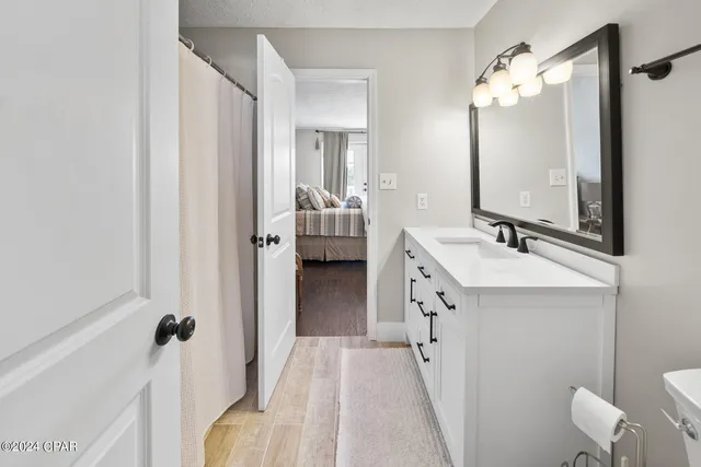 $1,800 | 120 Palm Beach Drive, Unit B, Panama City Beach, FL 32413