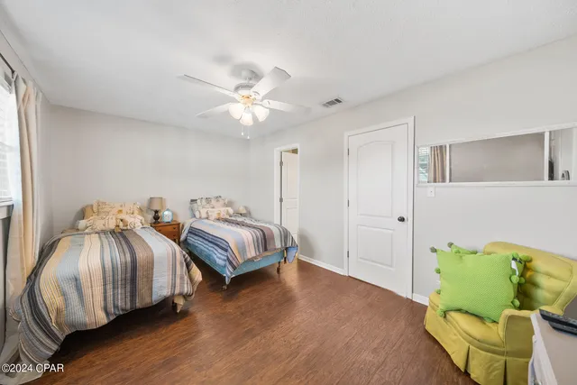 $1,800 | 120 Palm Beach Drive, Unit B, Panama City Beach, FL 32413